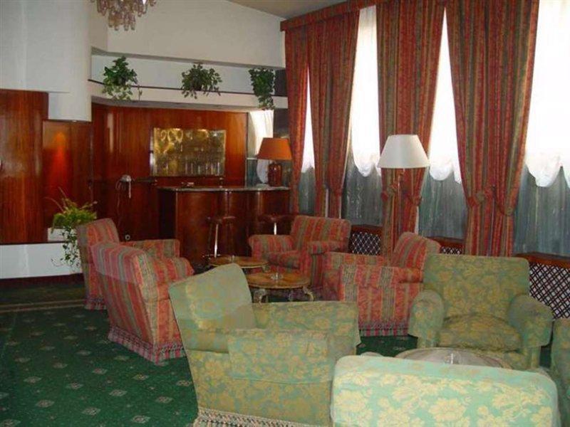 Hotel Commodore Rome Restaurant photo